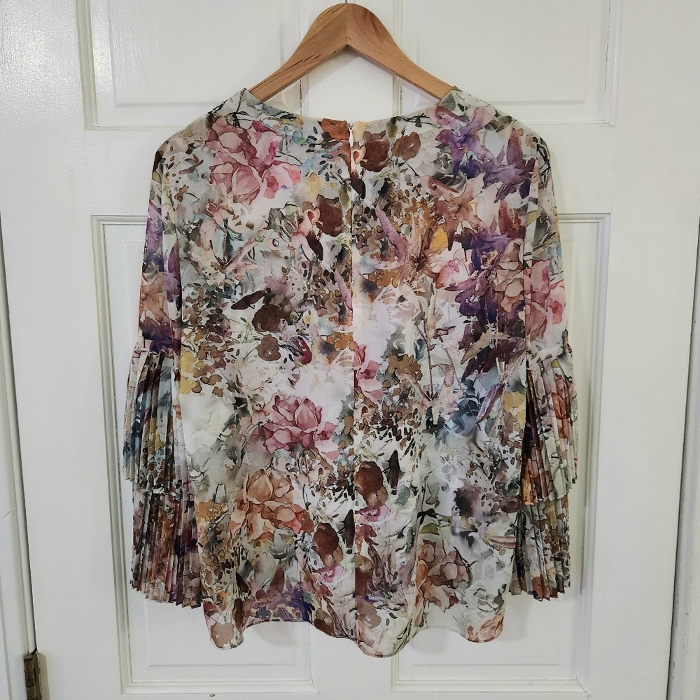 Donna Degnan Floral Blouse - Picture 3 of 6